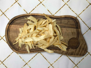 Шашлычок из щуки холодного копчения: Кальмар полукольца