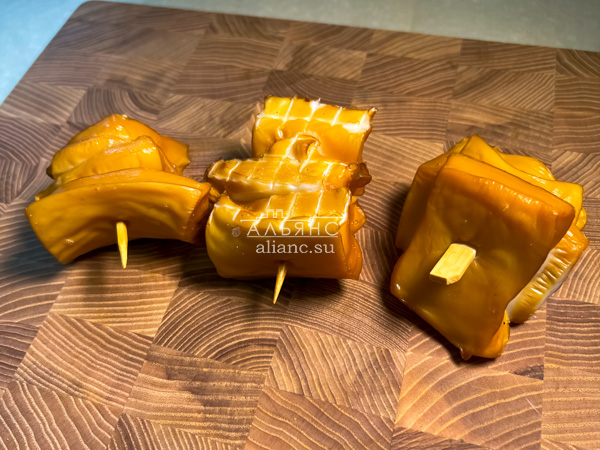 Шашлычок из кальмара х/к в Оренбурге