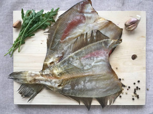 Каталог продукции: Камбала ёрш (Мурманская) вяленая