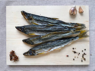 Каталог продукции: Корюшка вяленая без икры