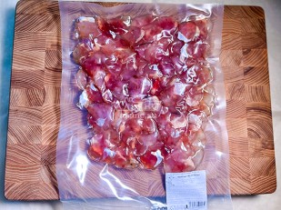 Мясо (АЛЬЯНС) вяленое свинина с халапеньо (500гр): Щечки судака вяленые (500 гр)