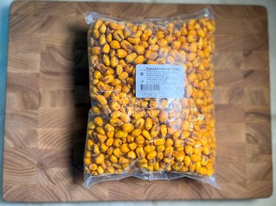 КВАНТОРГ Ушки Восточные с соусом терьяки 150гр/уп: Кукуруза жареная 