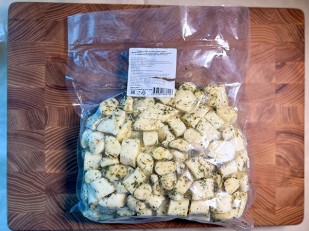 Нитка ЖАРЕНАЯ  Oktobersnack1 кг (сырный продукт): Сырный продукт ФЕРМЕРСКИЙ бочонок укроп чеснок