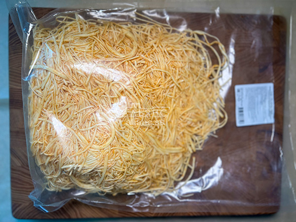 Сырный продукт ФЕРМЕРСКИЙ паутинка с паприкой в Оренбурге