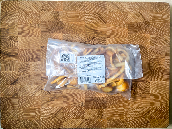 Сыр 150 гр ГОРНЫЙ СЫРОВАР (Ассорти копчёный) в Оренбурге