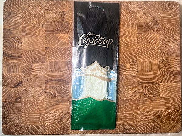 Сыр 60 гр ГОРНЫЙ СЫРОВАР (Паутинка белая с укропом и чесноком) в Оренбурге